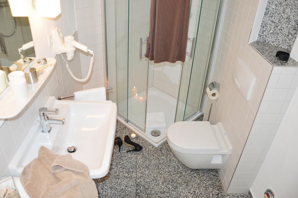Atelier-Appartement Ambienta Im Zentrum Von Binz Room photo